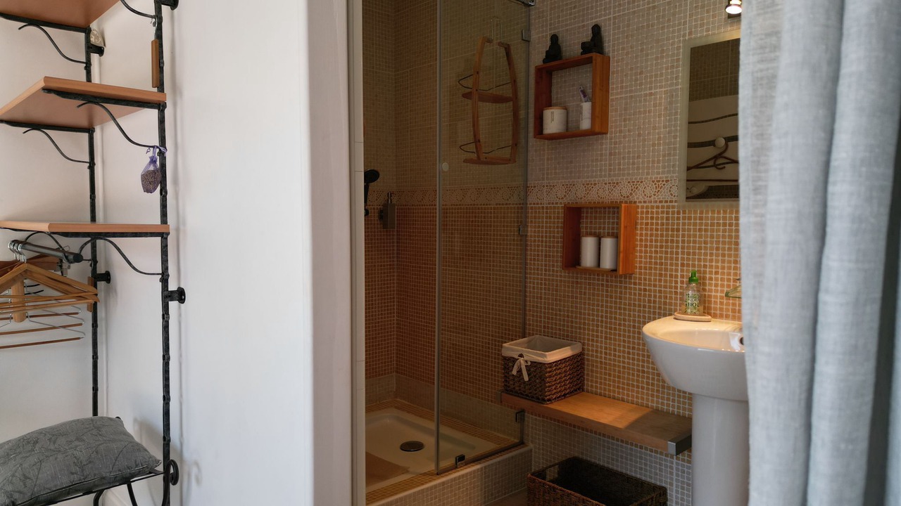 Photo of Bathroom in Callas