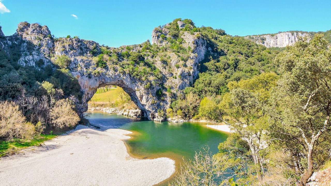 Photo of Others in Mondragon