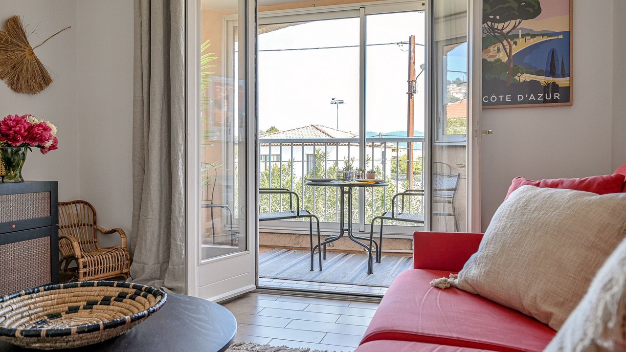 Photo of Livingroom in Saint-Mandrier-sur-Mer