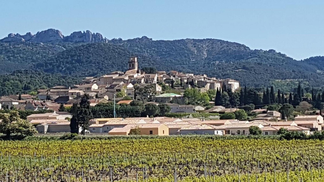 Photo of Others in Seguret