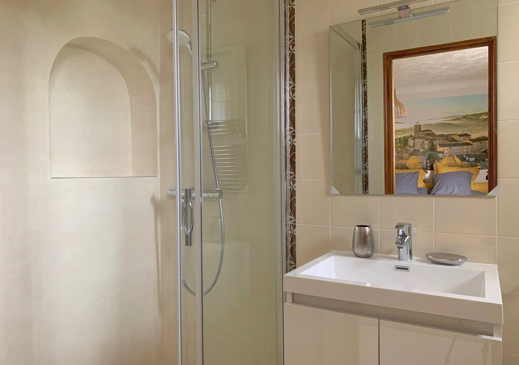 Photo of Bathroom in Draguignan