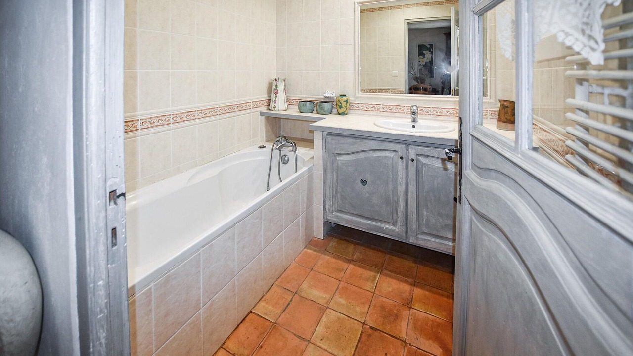 Photo of Bathroom in Venasque