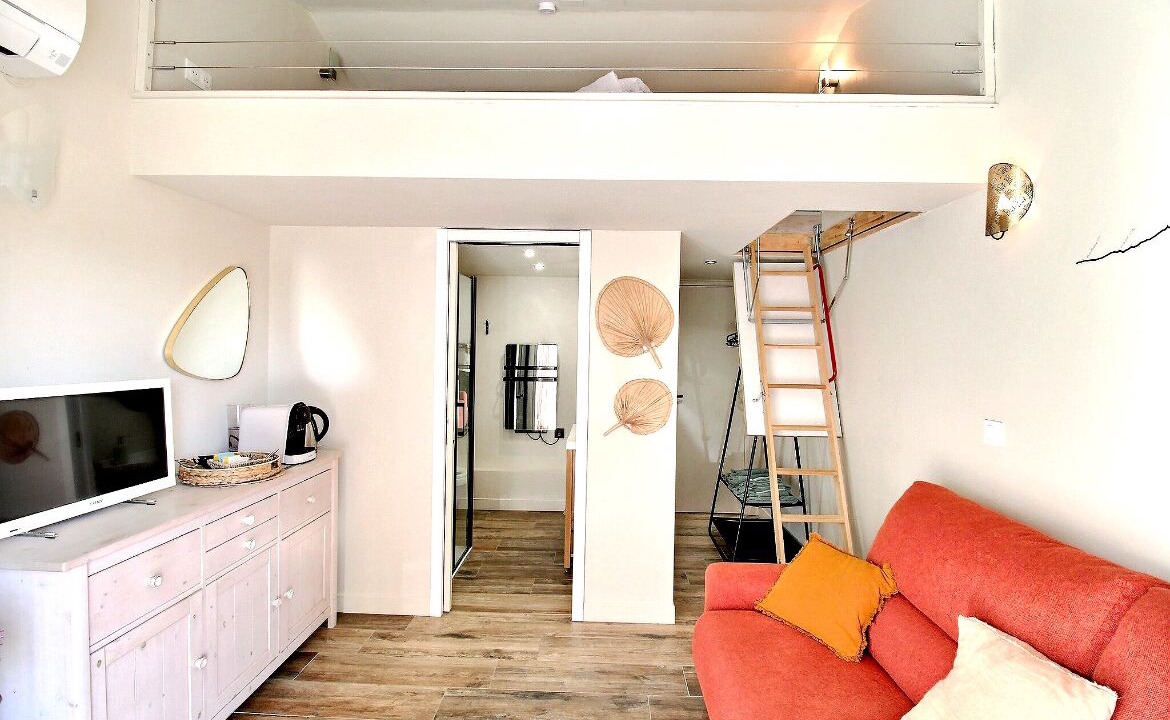 Photo of Livingroom in Monteux