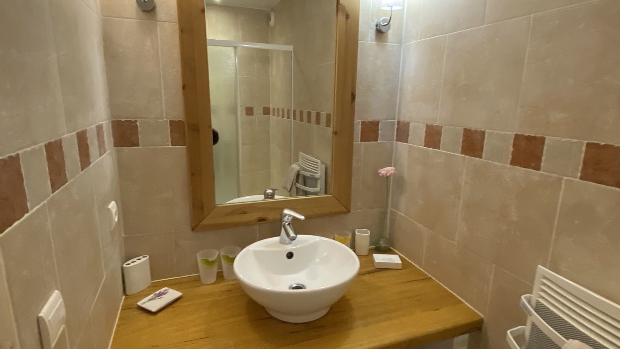 Photo of Bathroom in Orsan