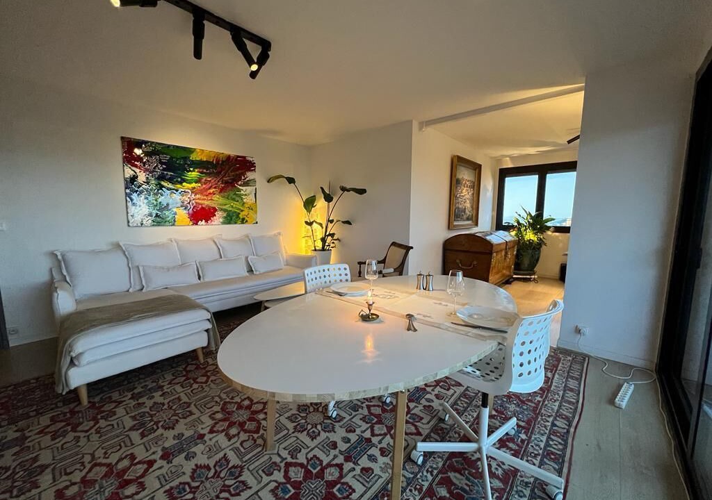 Photo of Livingroom in La Pointe Rouge