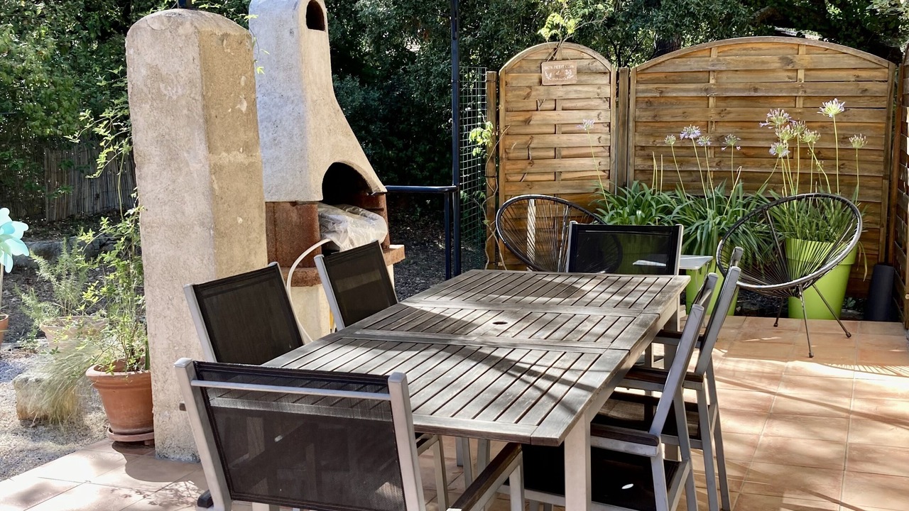 Photo of Outdoor in Saint-Cannat
