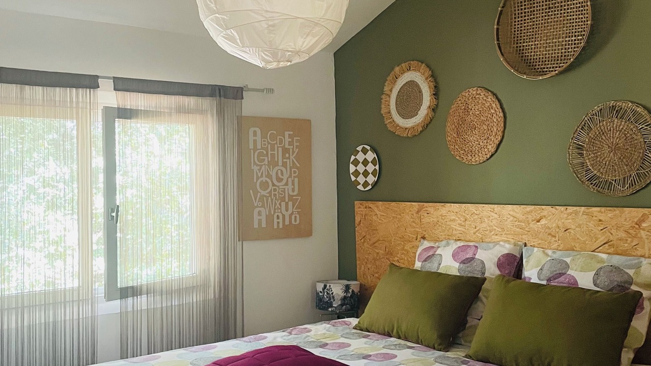 Photo of Bedroom in Saint-Cannat