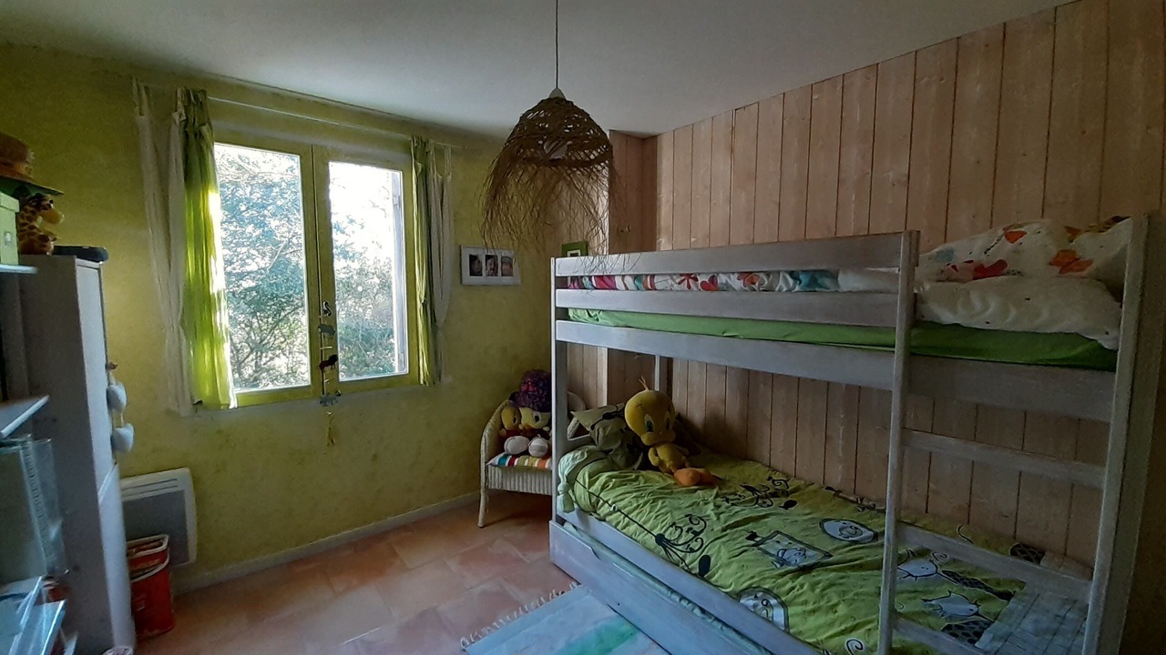 Photo of Bedroom in La Roquebrussanne