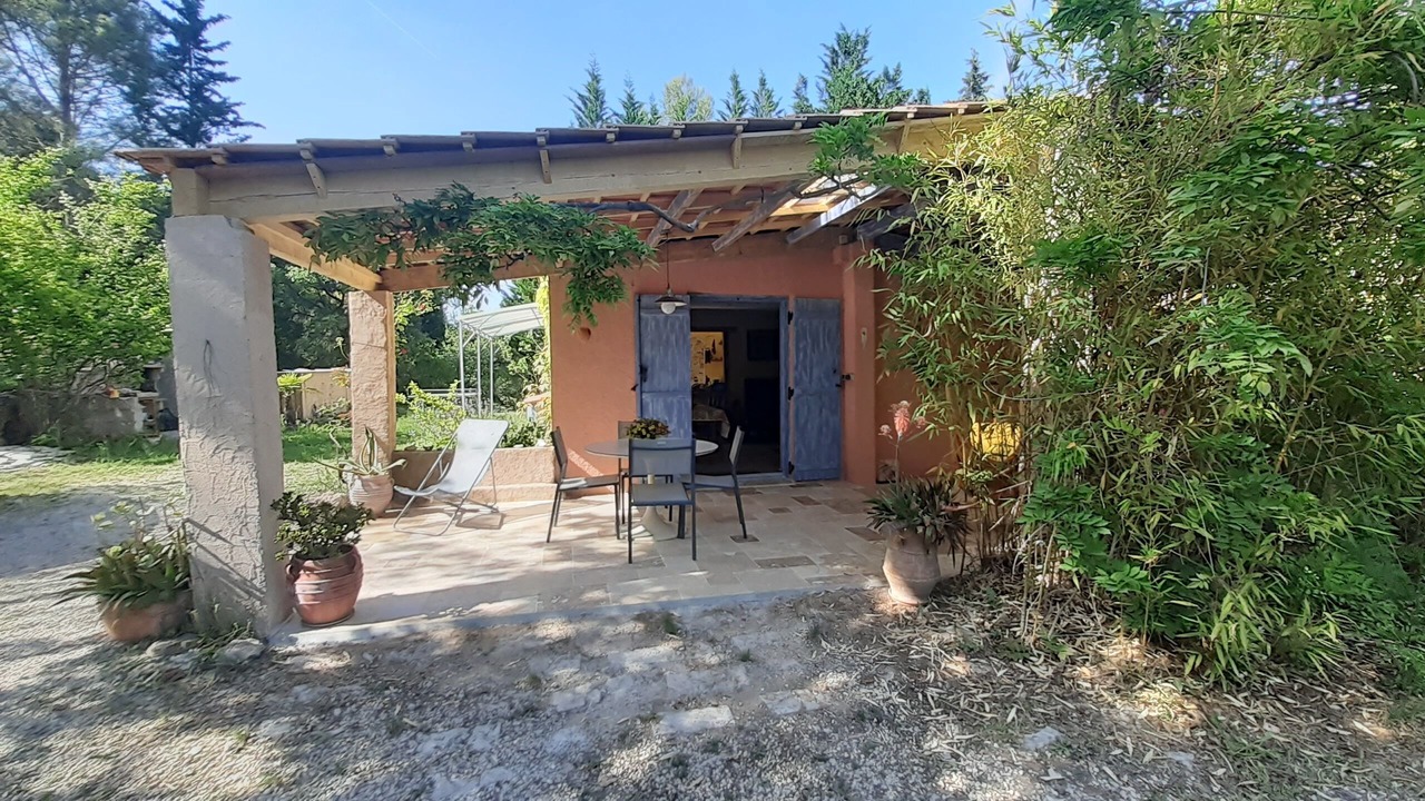 Photo of Outdoor in La Roquebrussanne