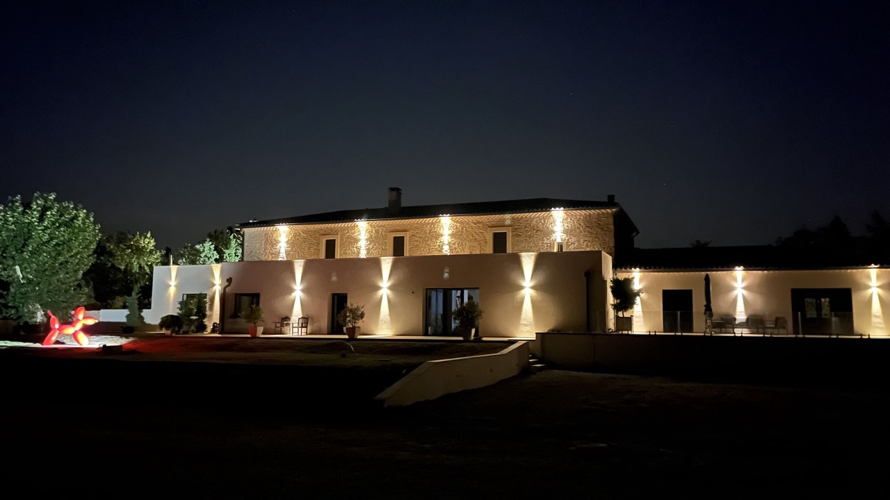 Photo of Outdoor in Caderousse