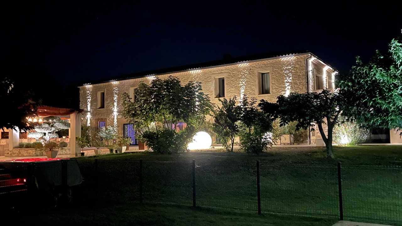 Photo of Outdoor in Caderousse