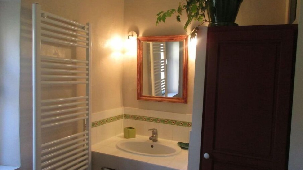 Photo of Bathroom in Crillon-le-Brave