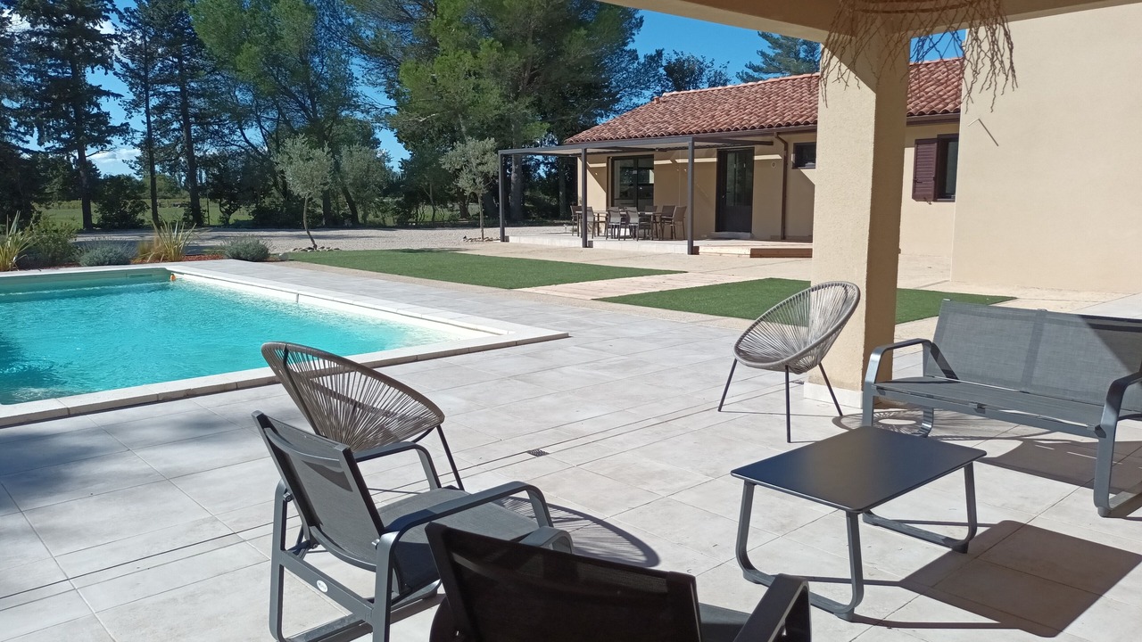 Photo of Outdoor in Orange