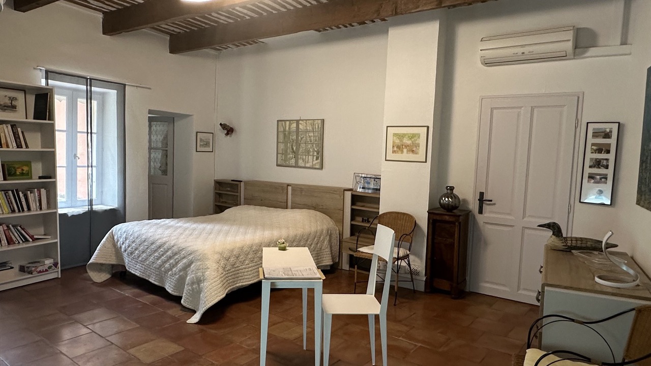 Photo of Bedroom in Caderousse