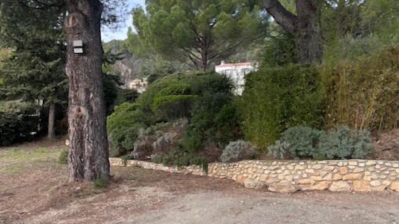 Photo of Outdoor in Auriol
