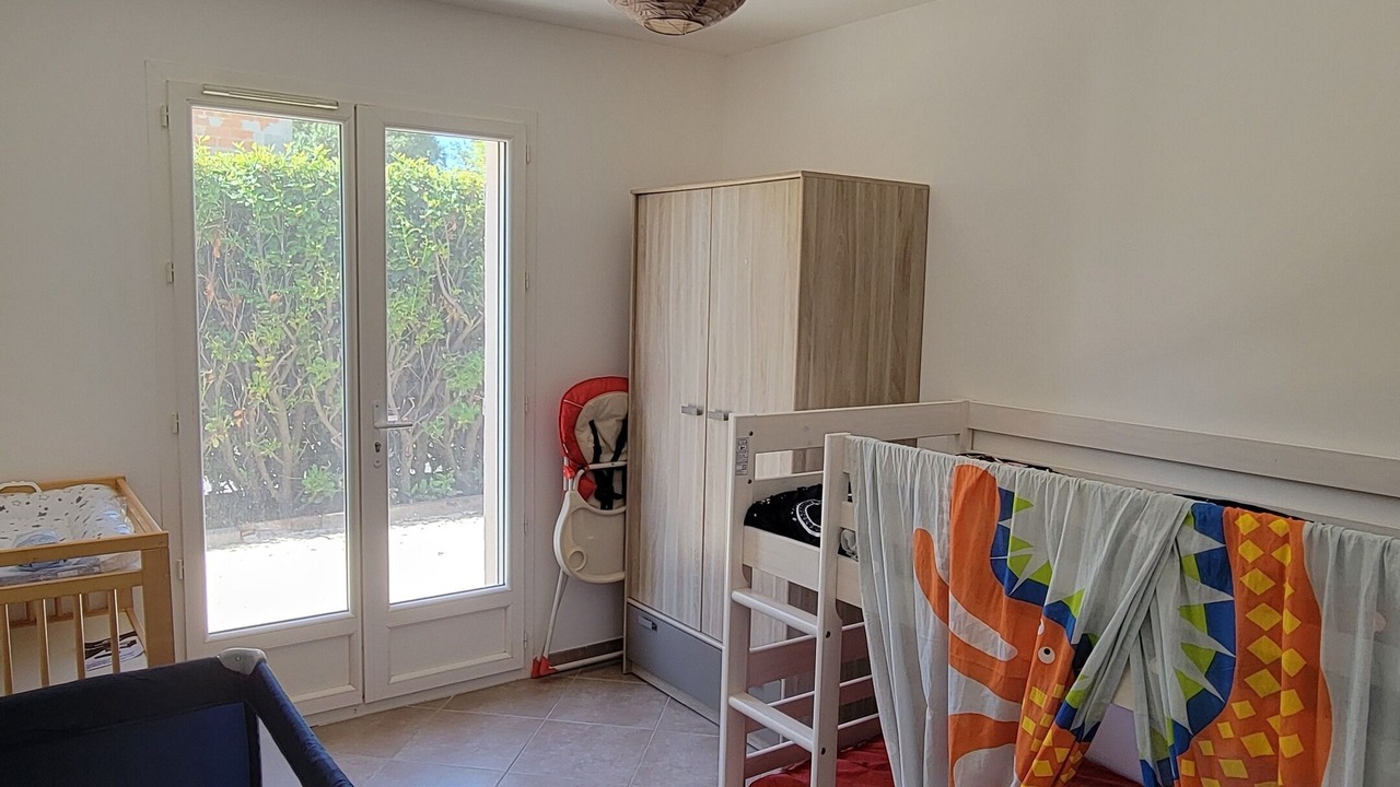 Photo of Others in Raphele-les-Arles