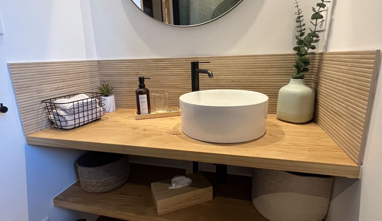 Photo of Bathroom in Tourves