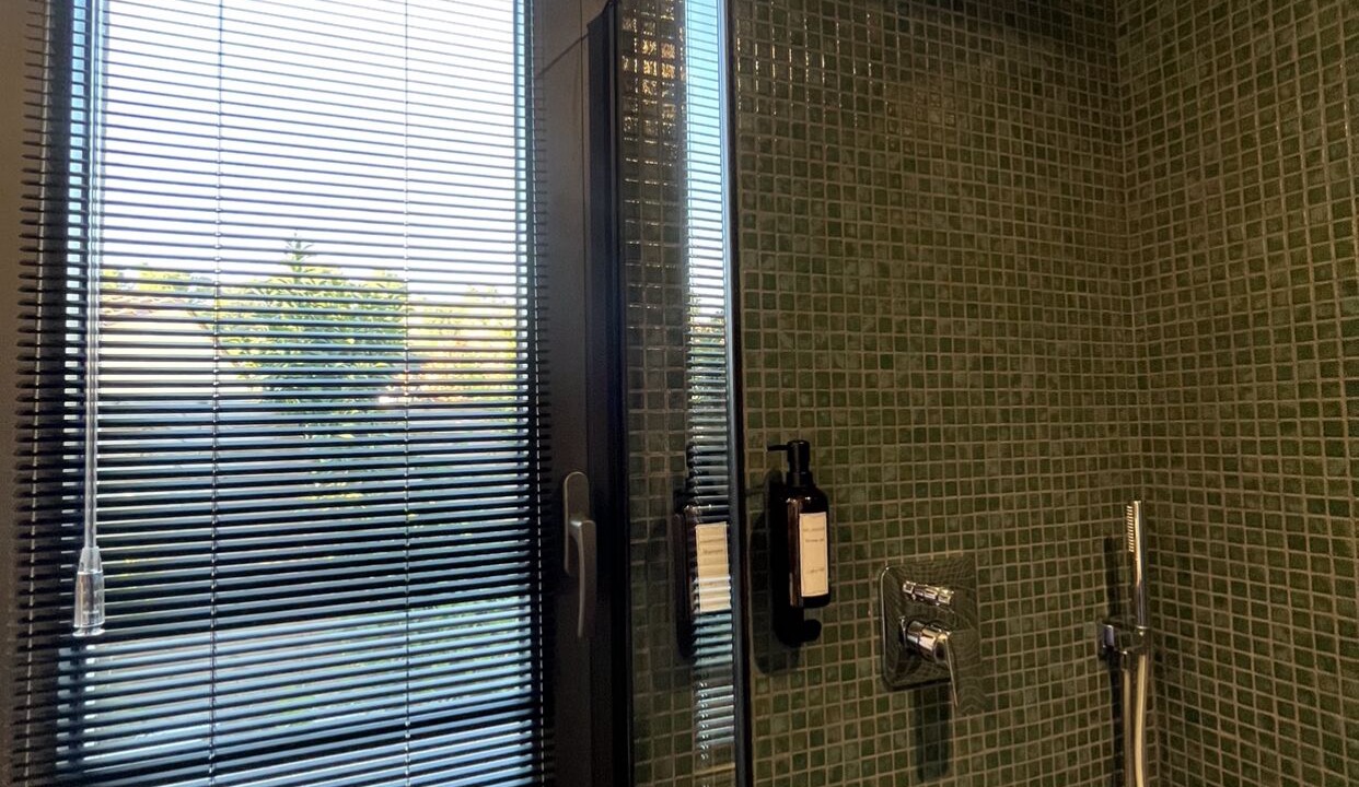 Photo of Bathroom in Tourves