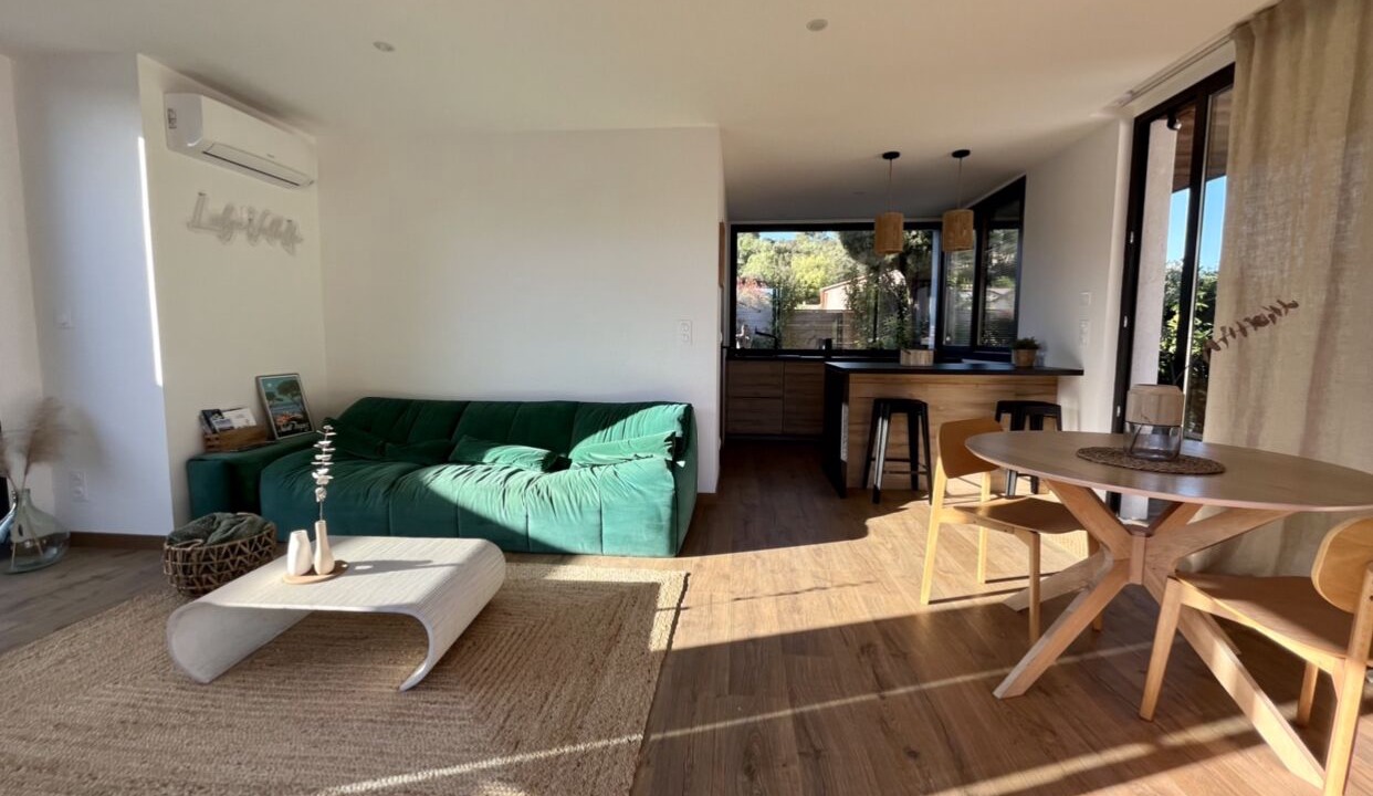 Photo of Livingroom in Tourves