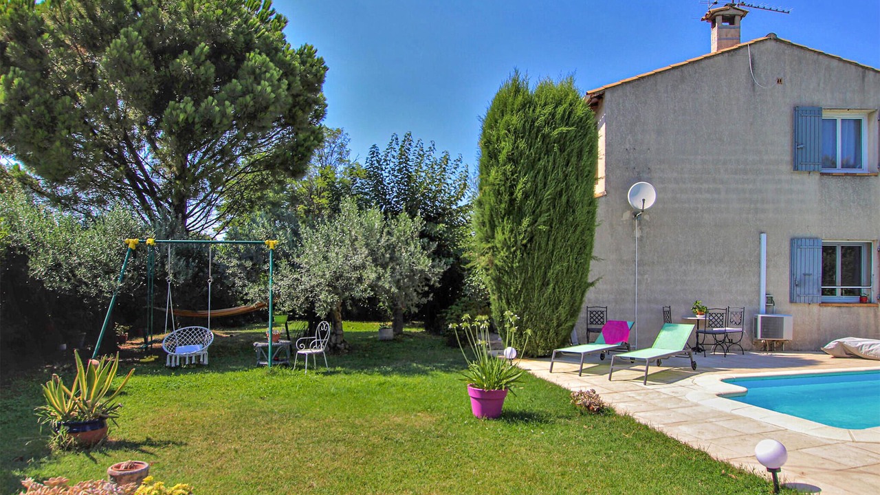 Photo of Others in Montfavet