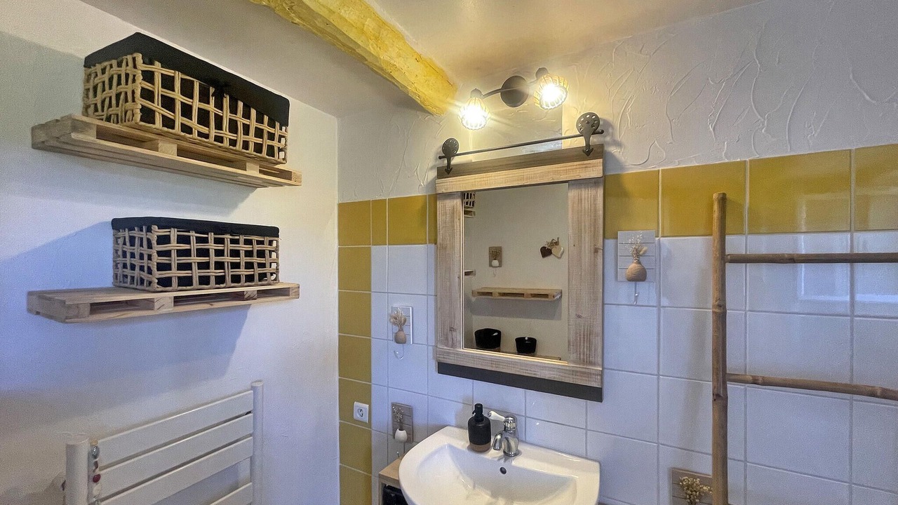 Photo of Bathroom in Carces