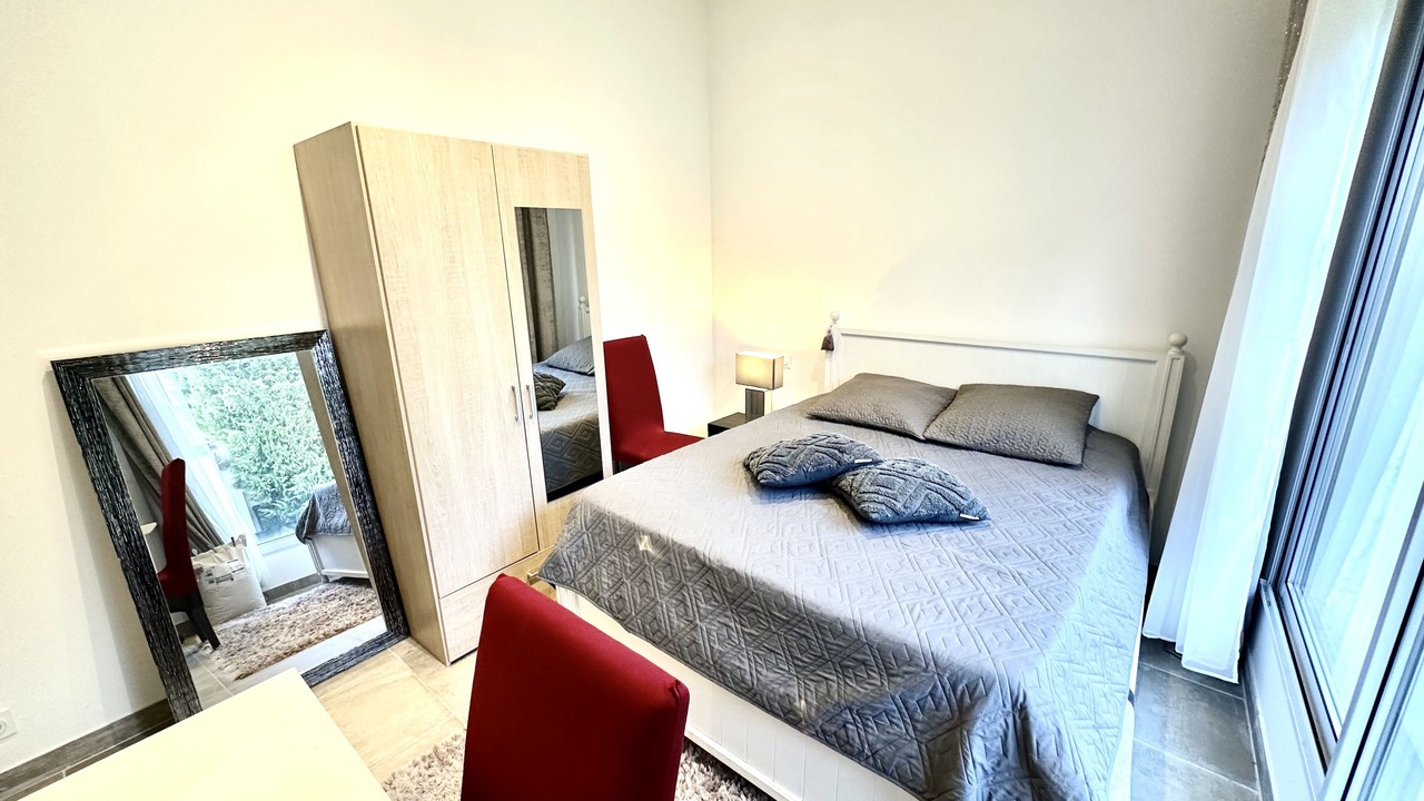 Photo of Bedroom in Monteux