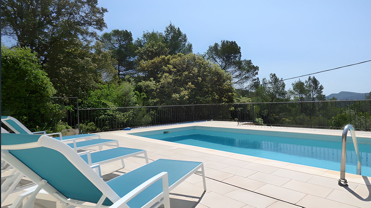 Photo of Outdoor in La Roquebrussanne