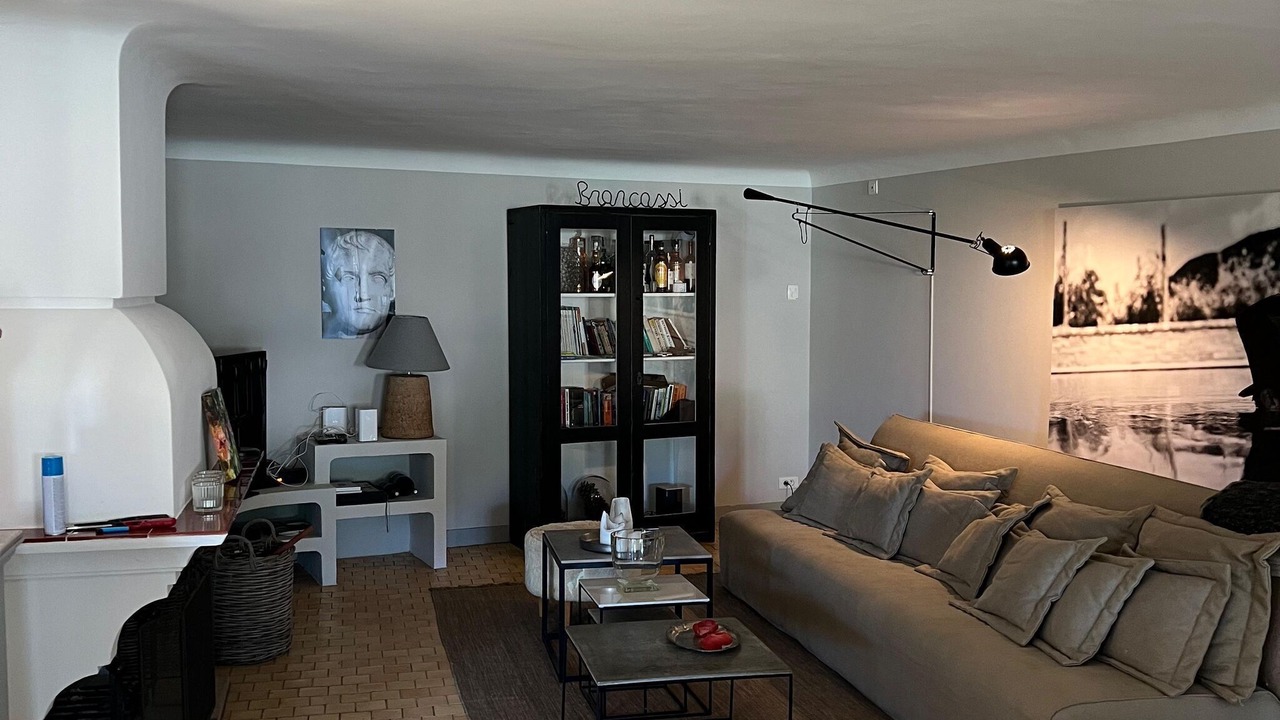 Photo of Livingroom in Aups