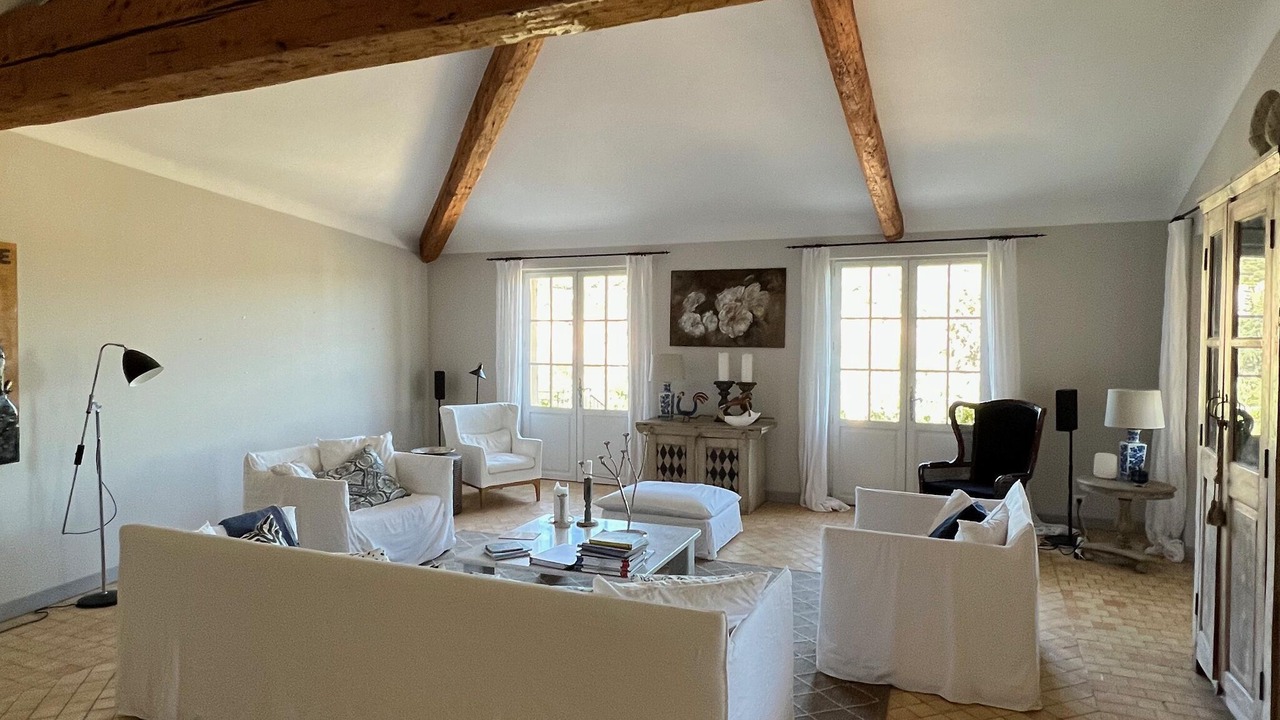 Photo of Livingroom in Aups
