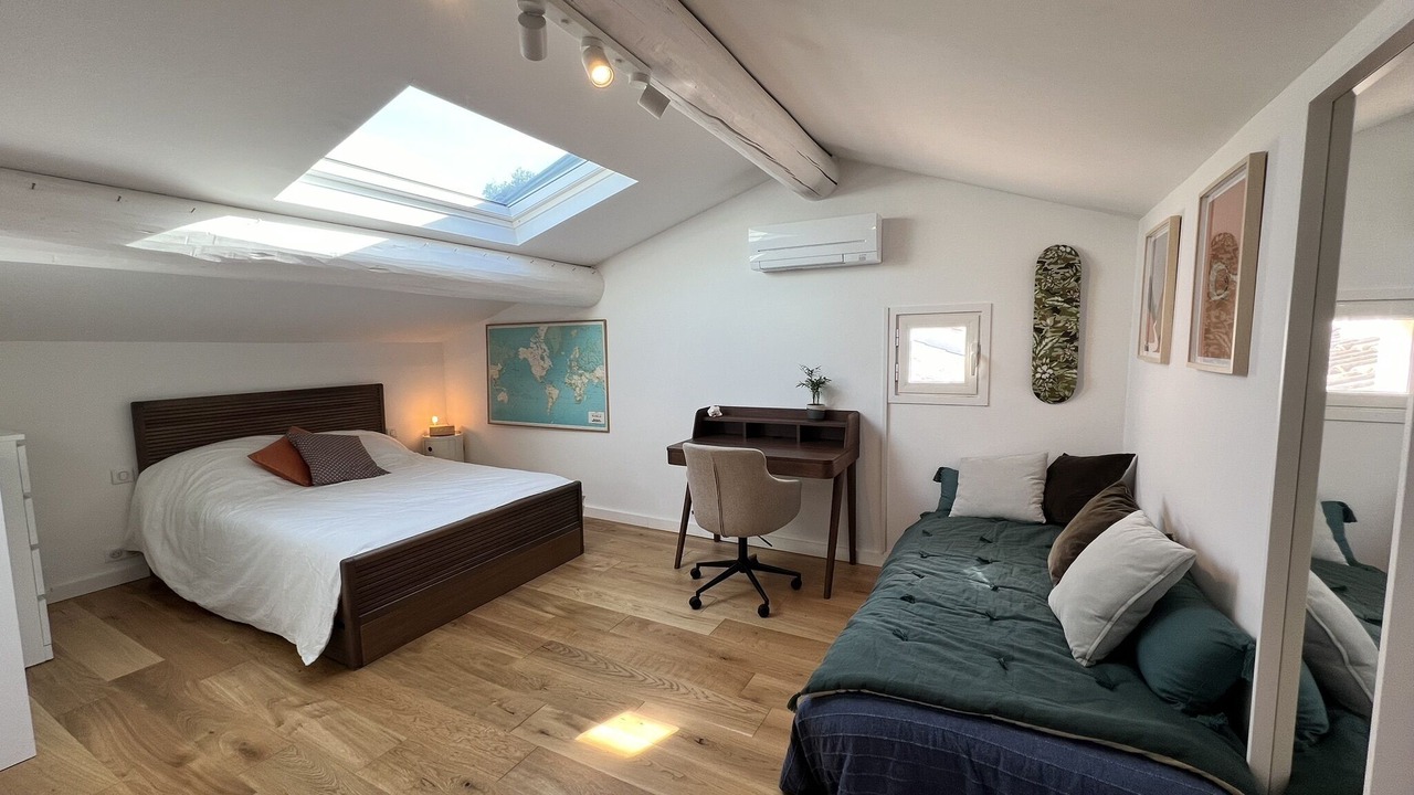 Photo of Bedroom in La Cadiere-d'Azur