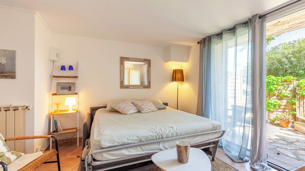 Photo of Bedroom in La Garde