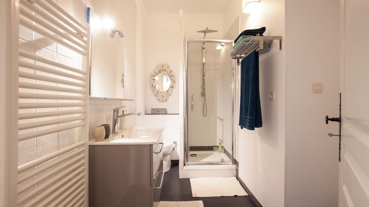 Photo of Bathroom in La Garde