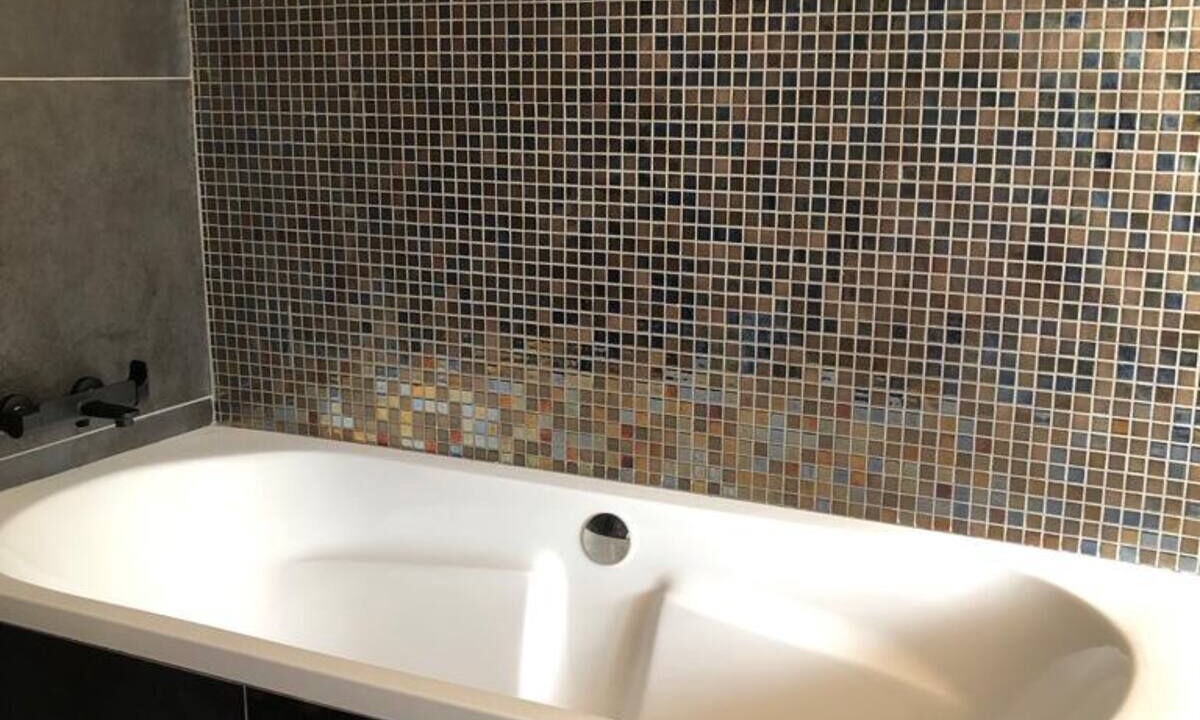 Photo of Bathroom in Orange