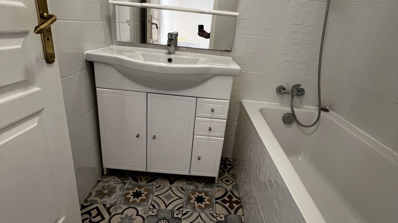 Photo of Bathroom in Fos-sur-Mer