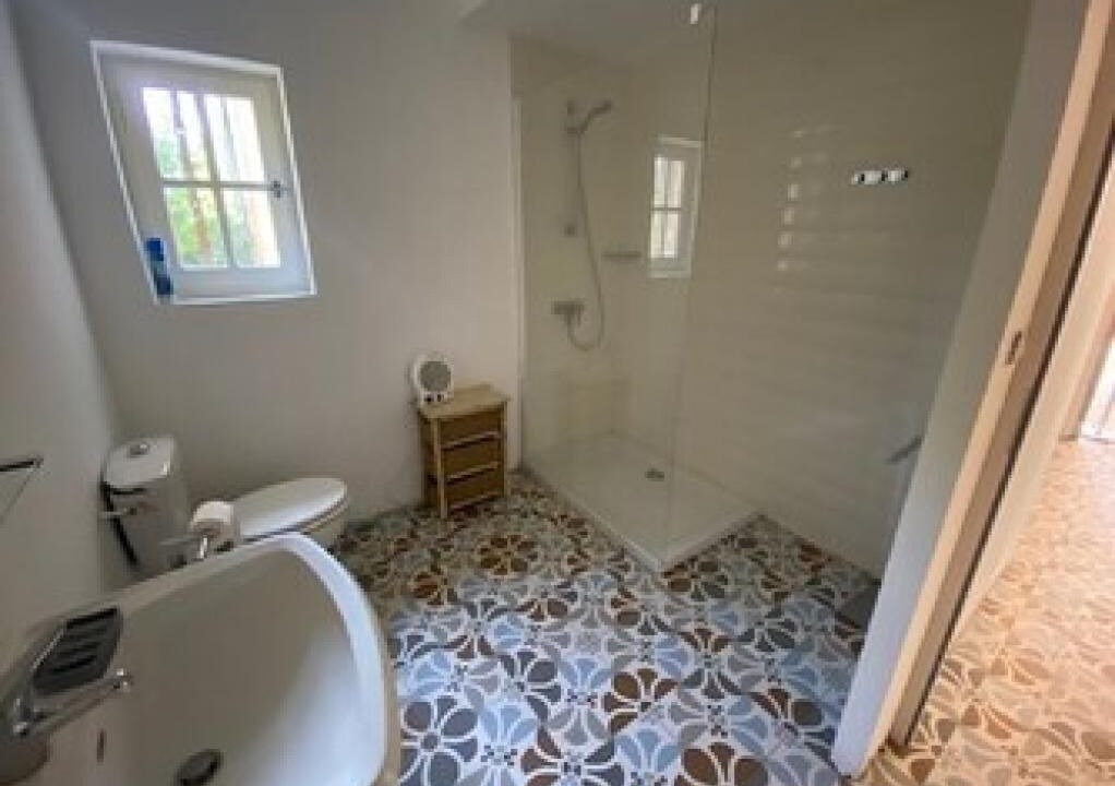 Photo of Bathroom in Malemort-du-Comtat