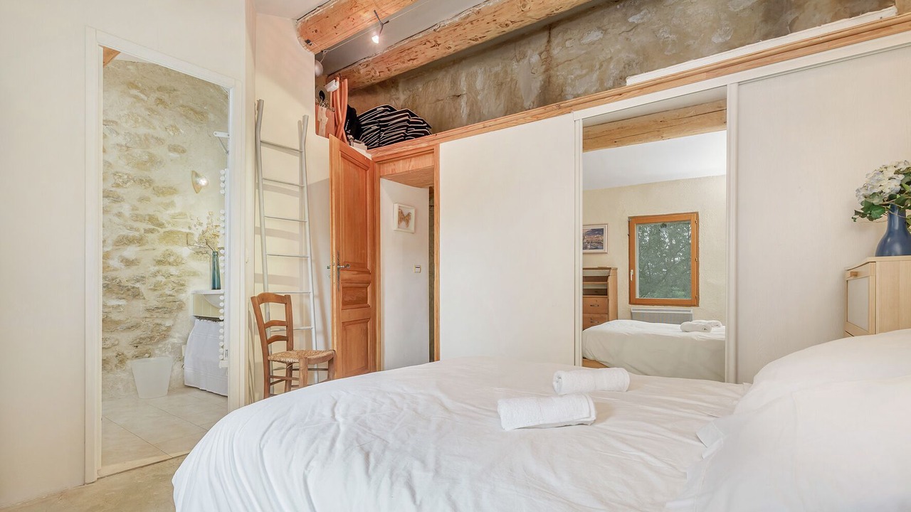 Photo of Bedroom in Puget