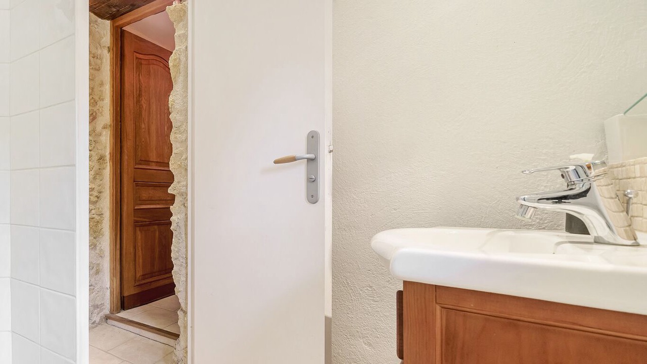Photo of Bathroom in Puget