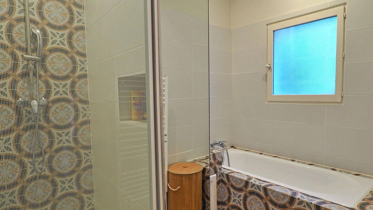 Photo of Bathroom in Paradou