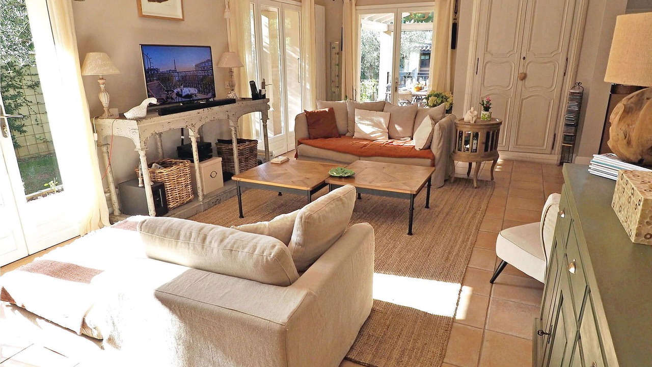 Photo of Bedroom in Paradou