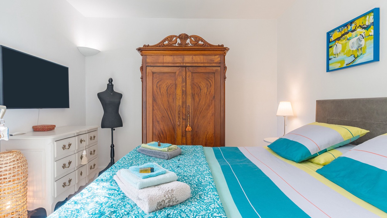 Photo of Bedroom in Manosque