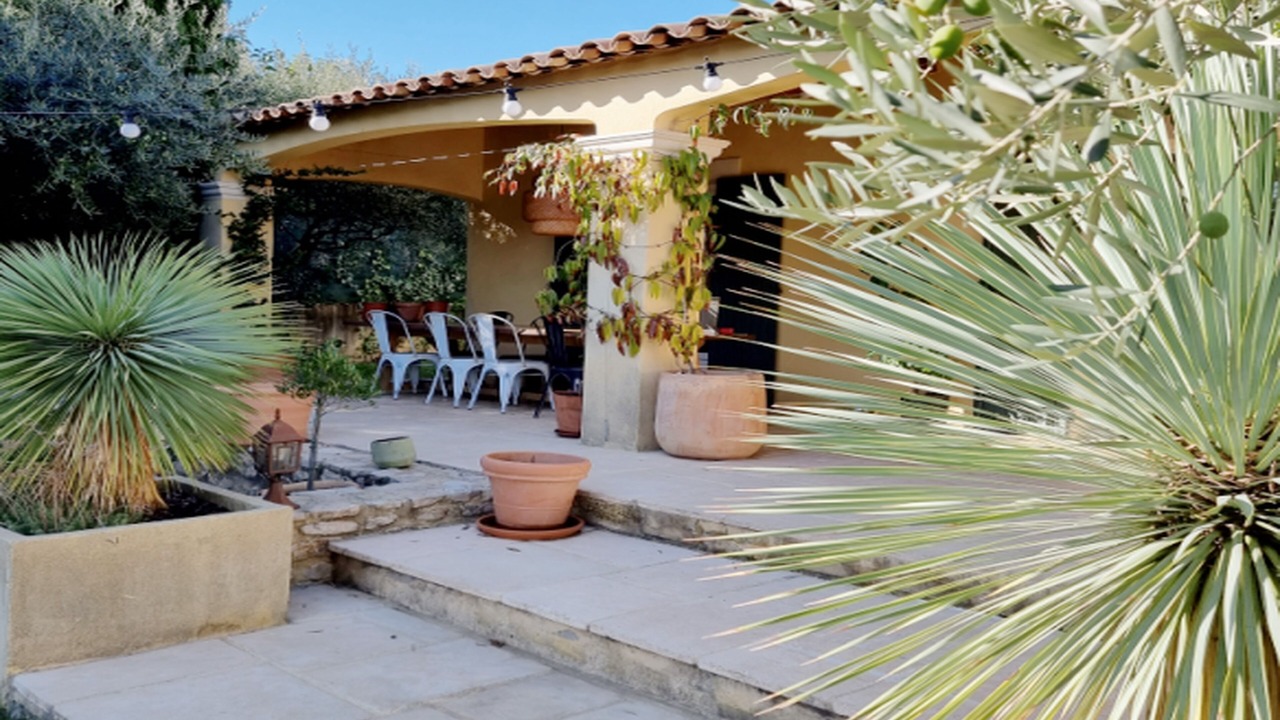 Photo of Patio Balcony in Pierrevert