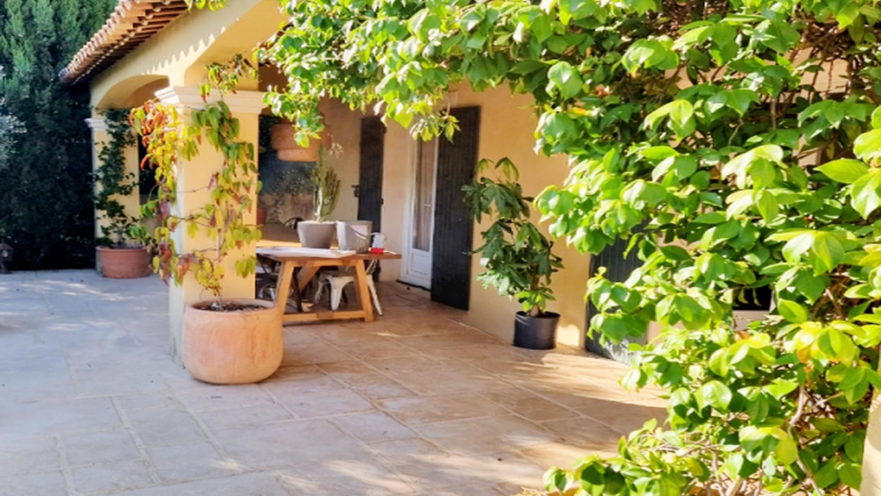 Photo of Patio Balcony in Pierrevert