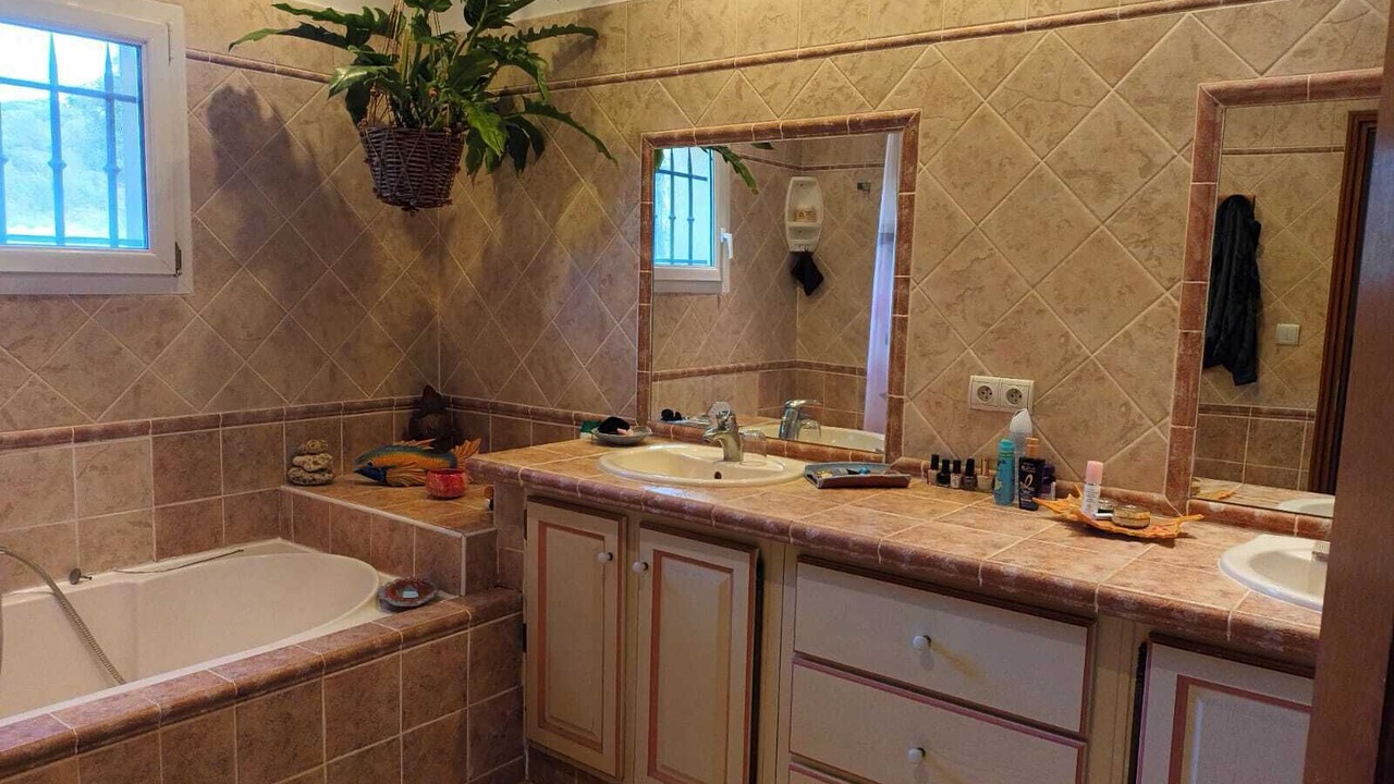 Photo of Bathroom in Le Barroux