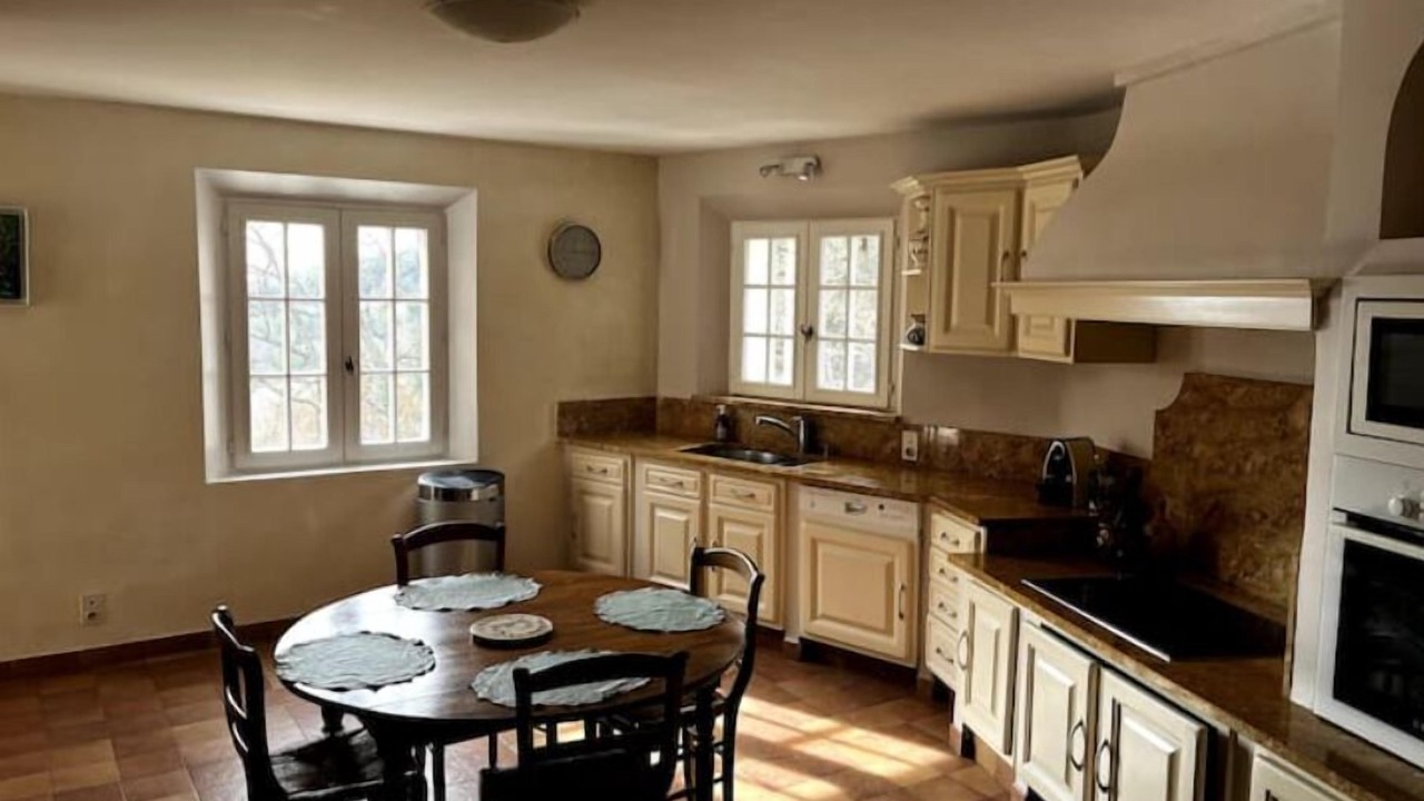 Photo of Kitchen in Eguilles