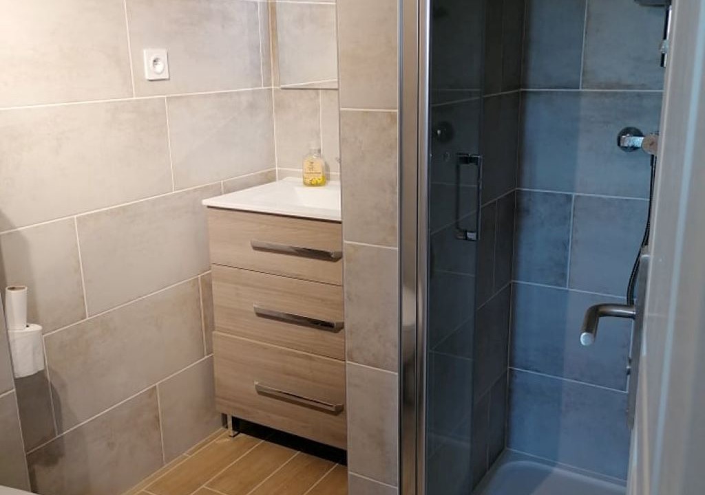 Photo of Bathroom in Gemenos