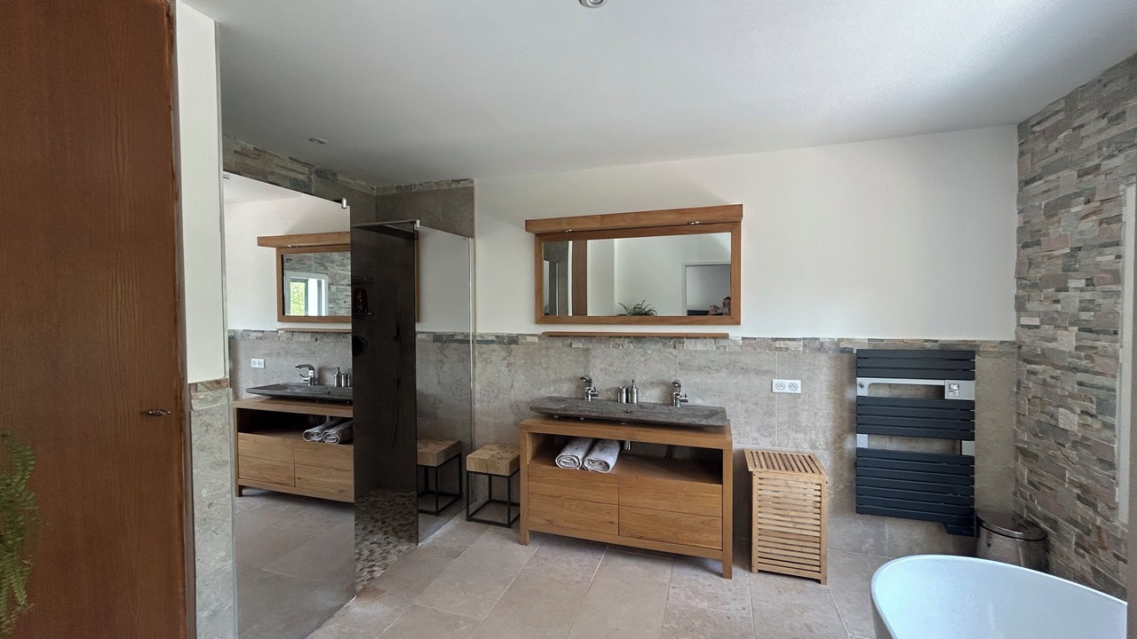 Photo of Bathroom in Vaison-la-Romaine