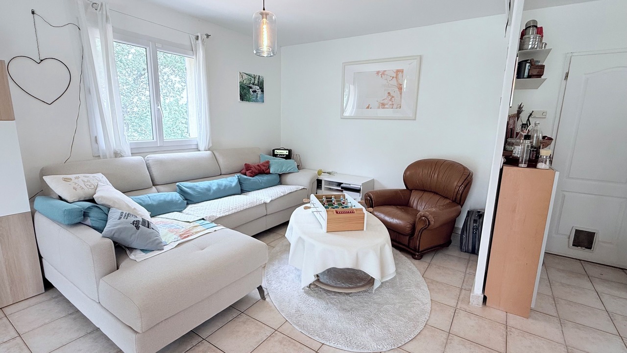 Photo of Livingroom in Peyrolles-en-Provence