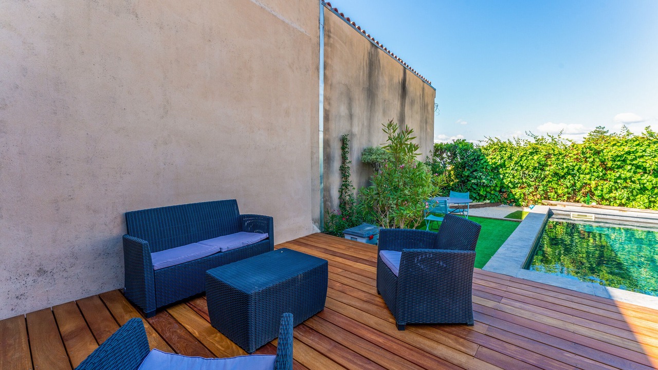 Photo of Patio Balcony in Rasteau