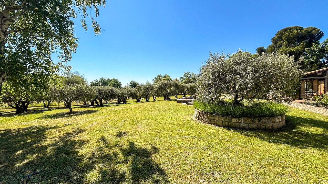 Photo of Others in Cabrieres-dʼAigues