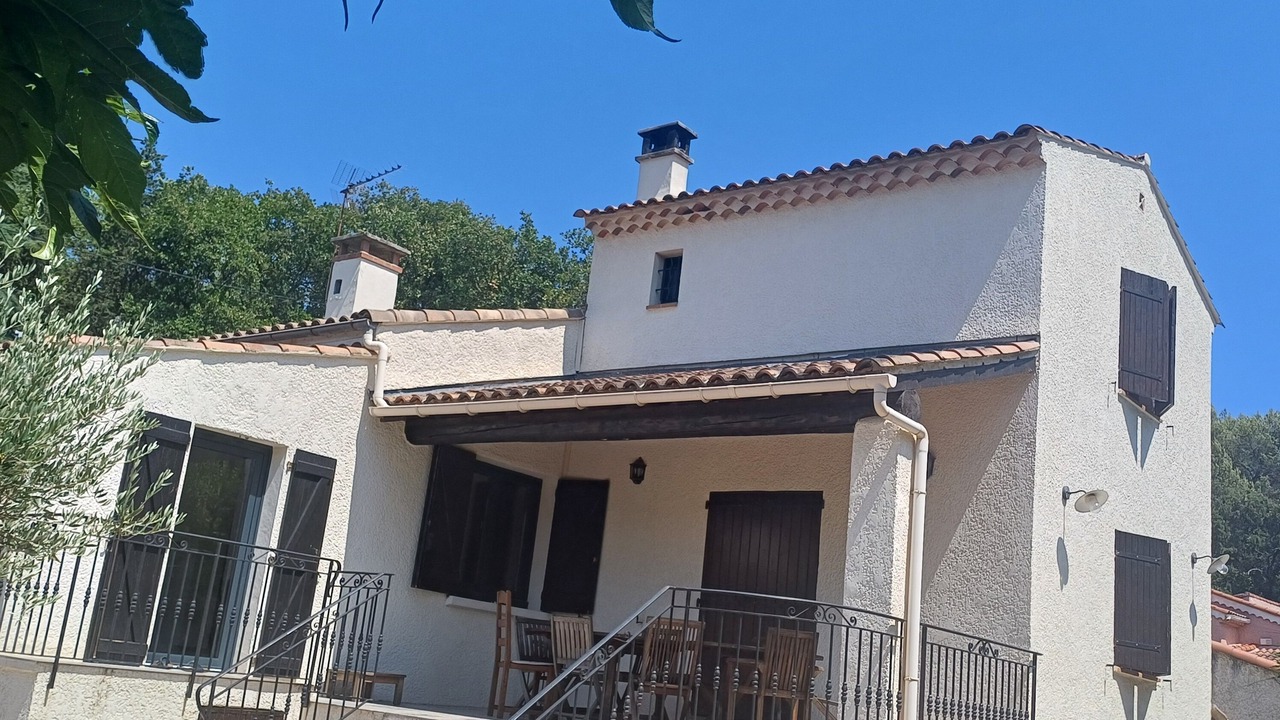 Photo of Outdoor in Peypin